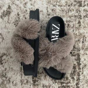 ZARA PLATFORM SLIPPERS
